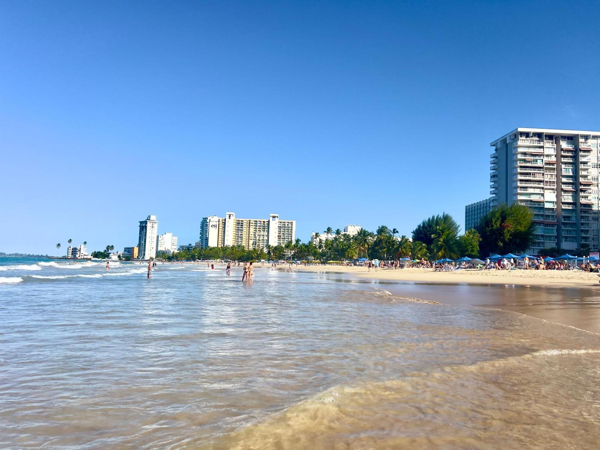 Beachfront Tropical Tantra Apartment San Juan Exterior foto